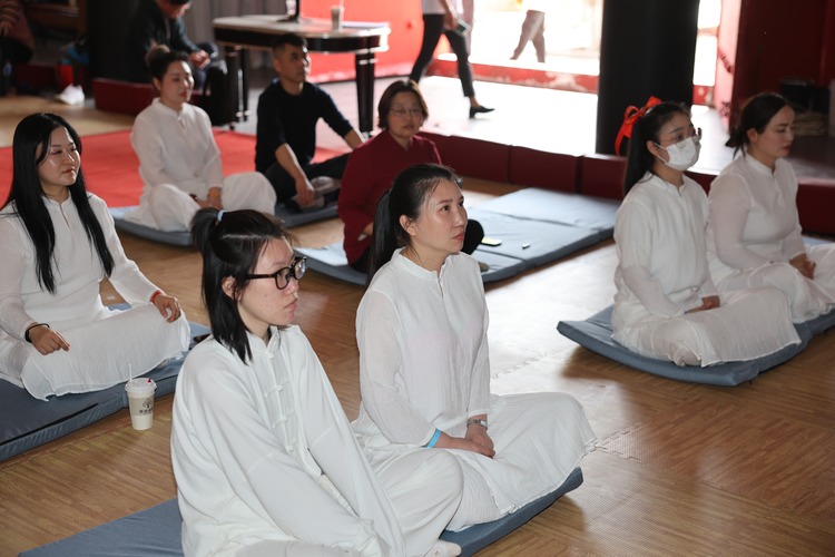 Immerse Yourself in a 7-Day Zen Meditation Retreat in China