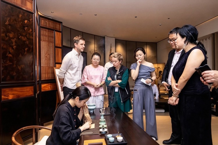 The Art of Chinese Incense Seal: A Traditional Practice of Fragrance and Meditation