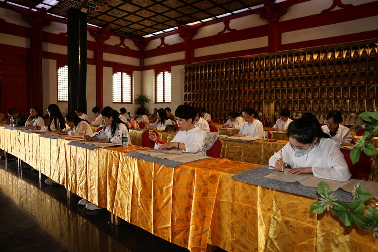 A Spiritual Journey Through Luoyang: Discovering China’s Buddhist Heritage Beyond Tourism